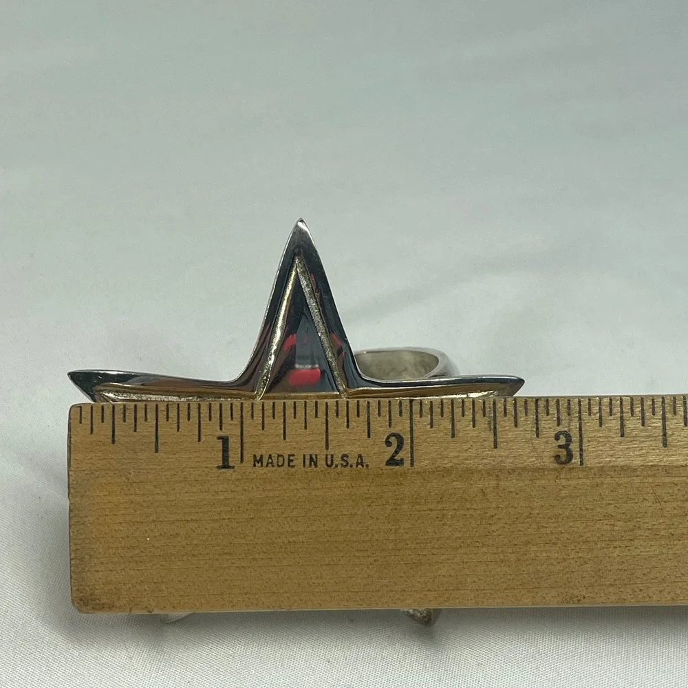Unbranded polished silverplated